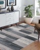 Simple and creative Geometric print carpet, non-slip, stain-resistant, and easy-care carpet for the living room. Simple and creative Geometric print carpet, non-slip, stain-resistant, and easy-care carpet for the living room.