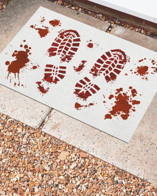 Factory direct cross-border Halloween bloody footprint crystal velvet floor mat, stain-resistant, wear-resistant doormat for bathroom. Slip mats Factory direct cross-border Halloween bloody footprint crystal velvet floor mat, stain-resistant, wear-resistant doormat for bathroom. Slip mats