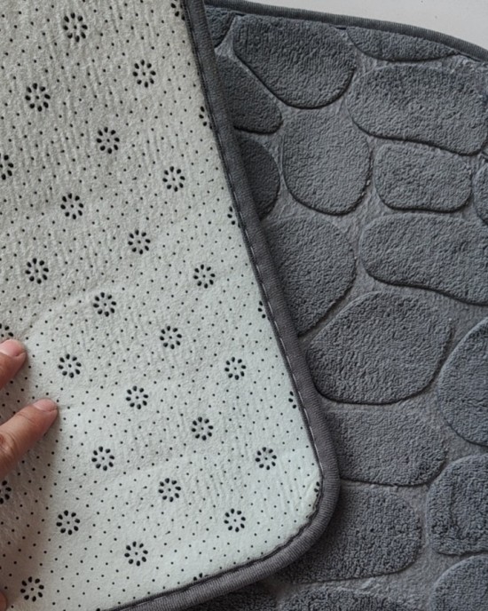 Thickened coral fleece bathroom absorbent non-slip mat, bathroom entrance mat, super absorbent coral fleece bathroom mat Thickened coral fleece bathroom absorbent non-slip mat, bathroom entrance mat, super absorbent coral fleece bathroom mat